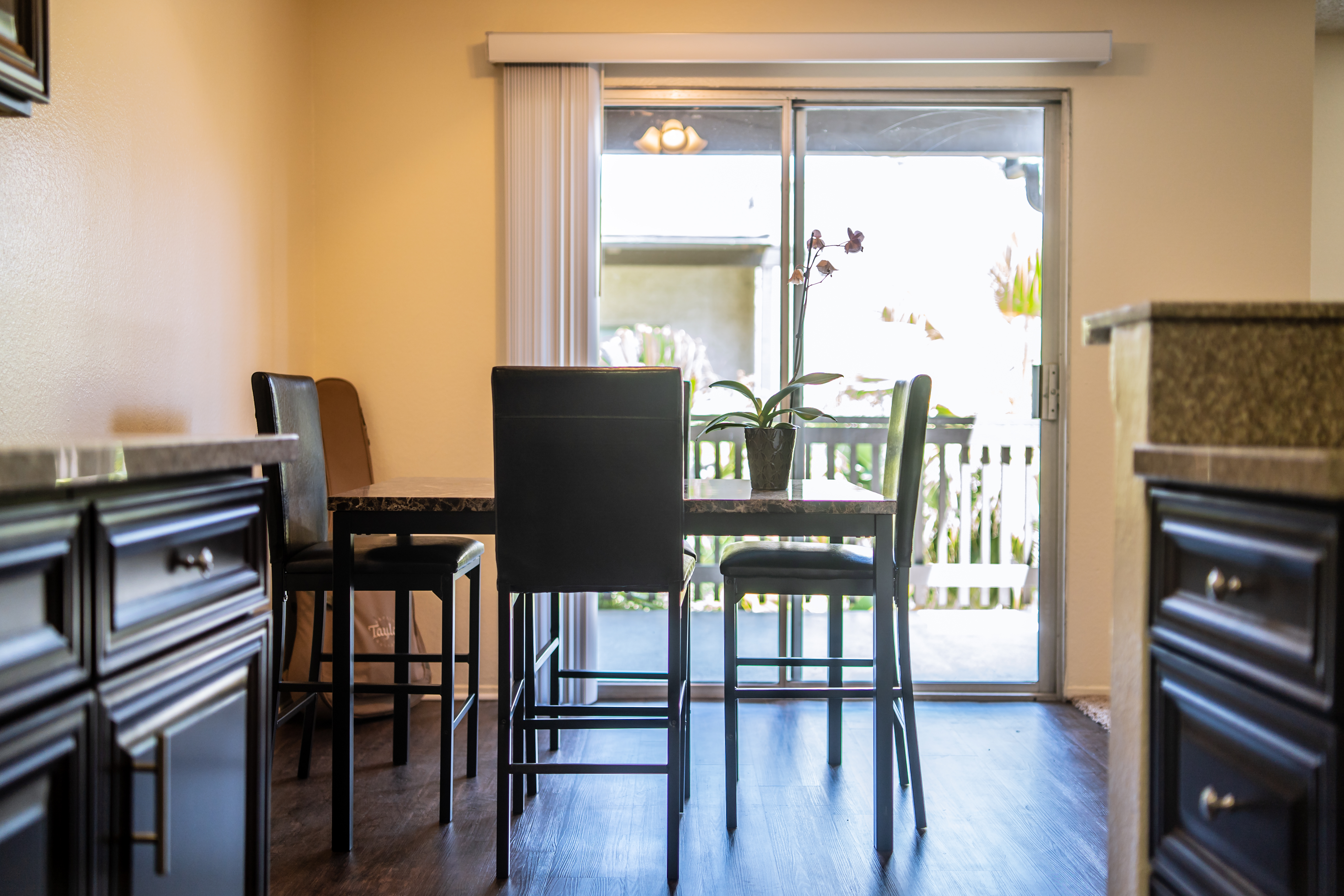Housing Roommate Connection Lacm Cadence Dining Room