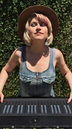 Lisa Harriton